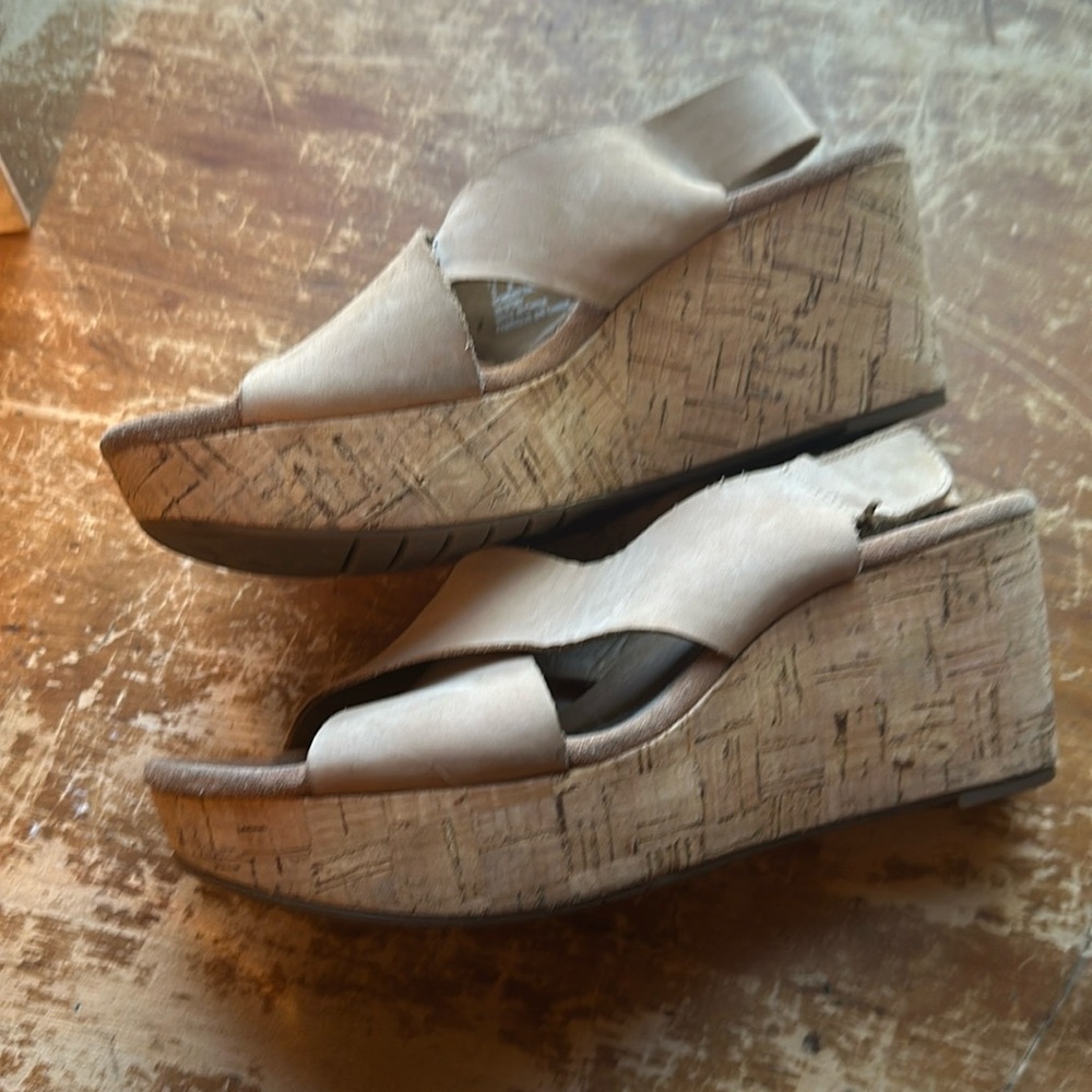 Clark’s wedge cork sandals